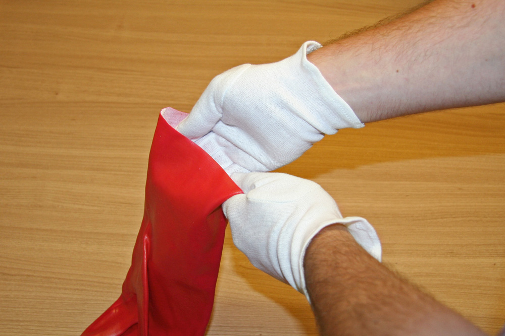 Baumwoll-Trikot-Handschuh DermaTex als Innenhandschuh geeignet